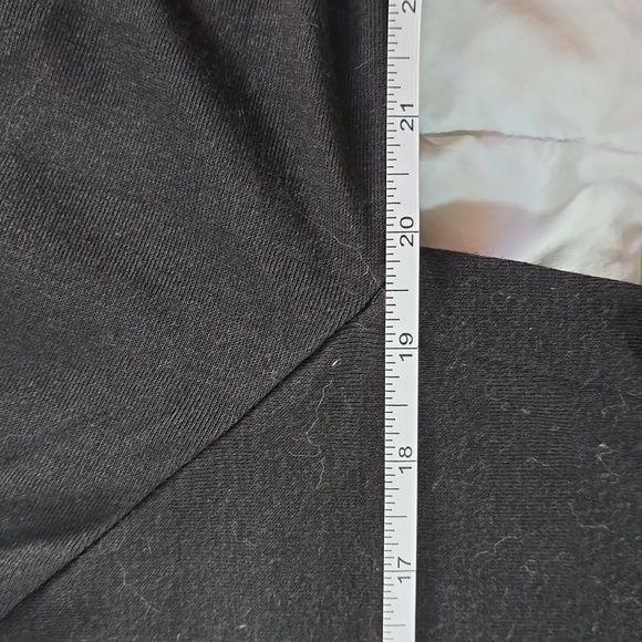 EM long sleeve top size XL - Picture 7 of 7